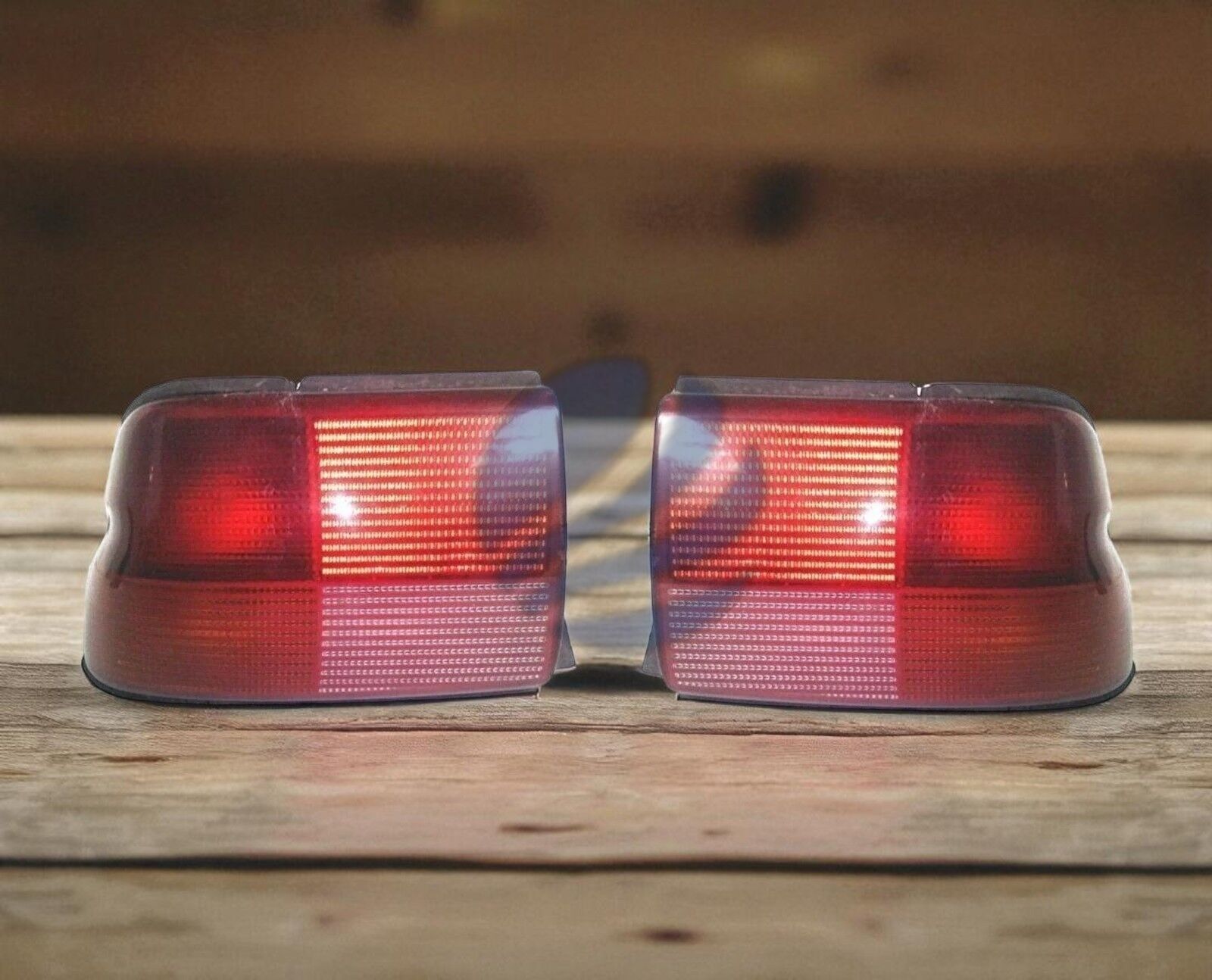 Ford Escort Arka Far Stop Lambası dış Hatcbeck -Sağ Sol Takım 91-2000