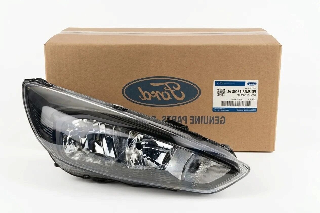 Ford Focus MK3.5 (2015-2018) Ön Far Sağ Siyah Zemin Halojen Orijinal F1EB13W029PD