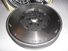 Ford Fiesta Fusion Volan Komple Çift Kütleli Oynar Göbek 2002-2012 1.4 TDCI - LuK 415 0182 10