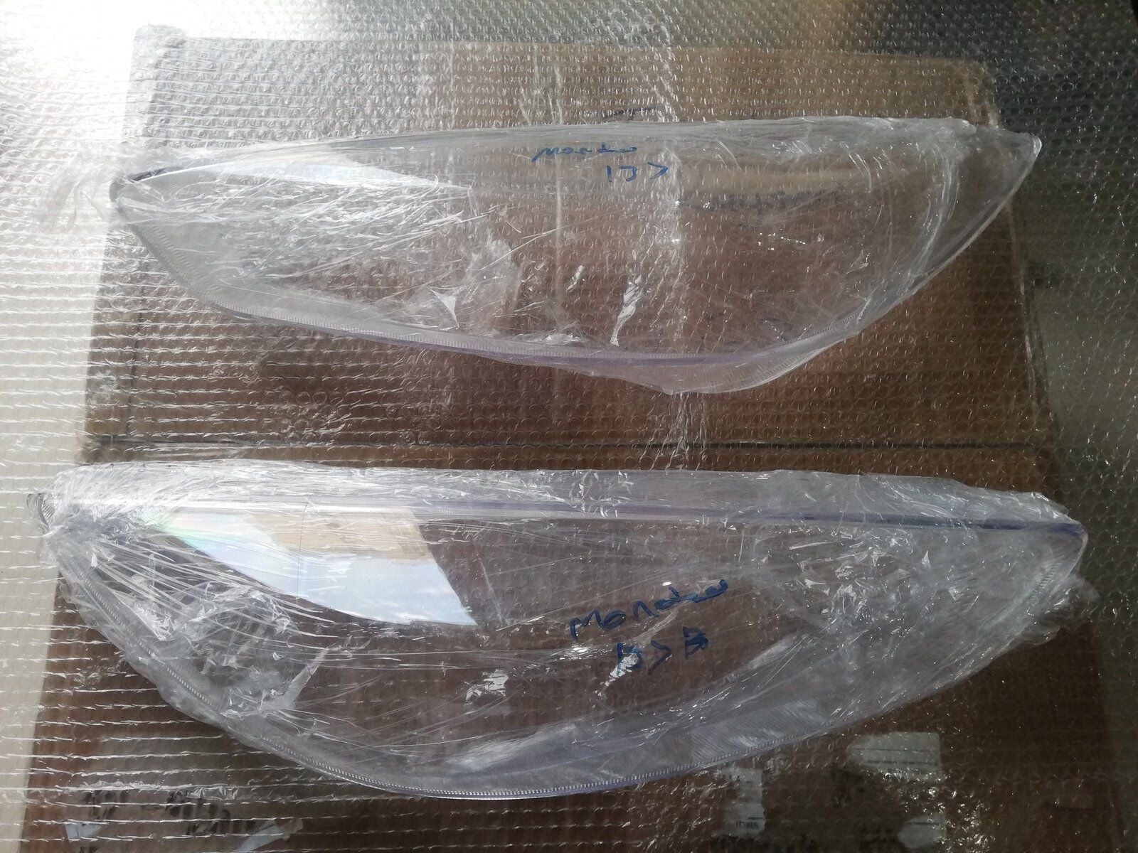 Ön far lamba camı-takım sag sol-focus 3,5 -2014-2018